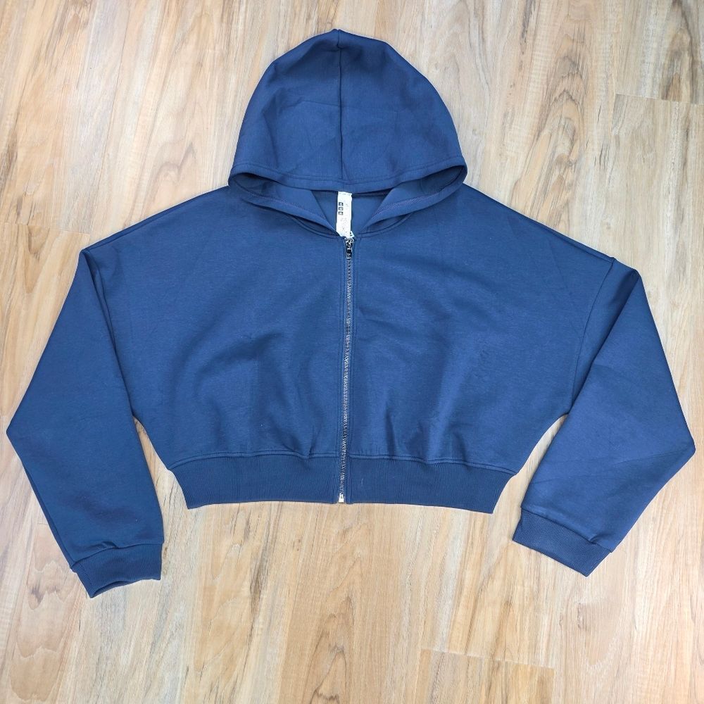 💬🩵🅰️NWT Blue Zipper Crop Hoodie & Wide Leg Pants Large - Picture 4 of 15